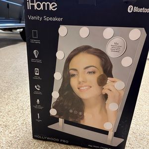 NEW IHOME VANITY SPEAKER Hollywood pro